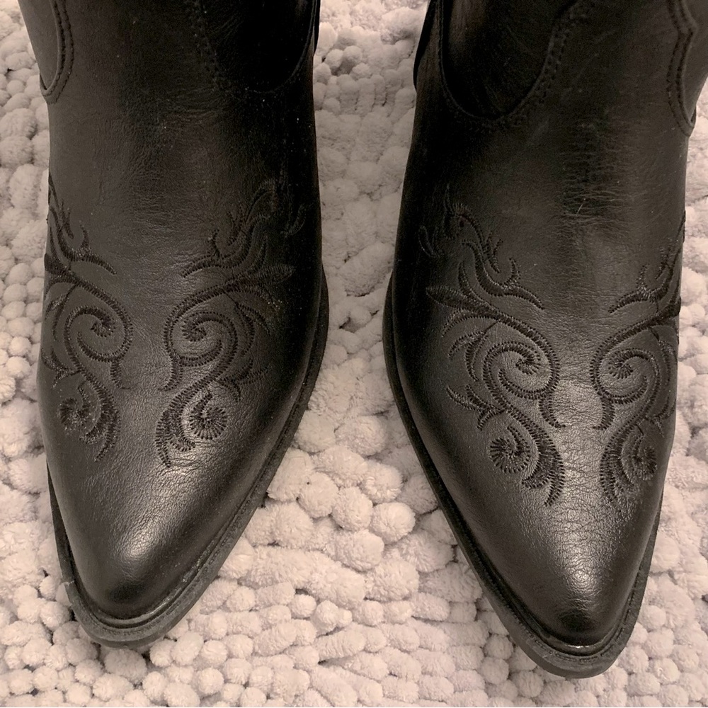Roper Women’s Tonal Embroidered Floral Black Boots Size 7.5 - Picture 4 of 5